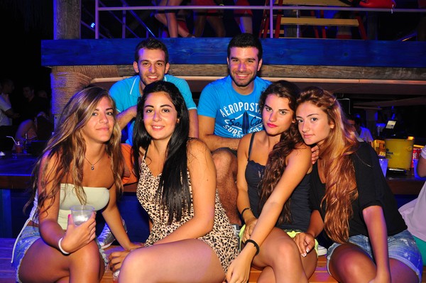 Night Beach Party @ Edde Sands